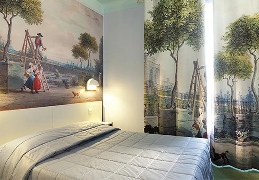 Perreyve - Jardin Du Luxembourg Szálloda 3*